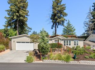 5026 Carriage Ln, Santa Rosa, CA 95403