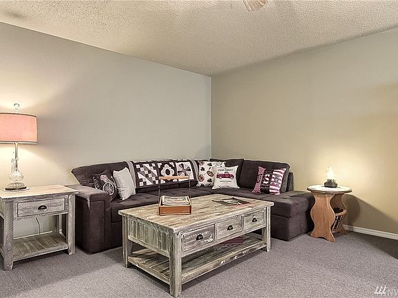 4th image of 13101 107th Avenue Ct E