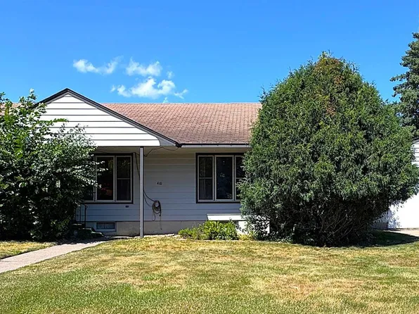 410 1st St NW, Aitkin, MN 56431