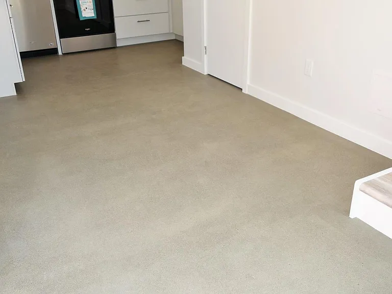 1667 Donax Ave — Photo 10