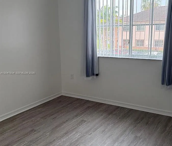 1271 SE 27th St #203 — Photo 8