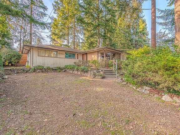 4th image of 16033 33rd Ave NE