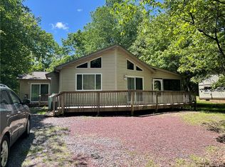 11 Hillyer Glenn End, Albrightsville, PA 18210