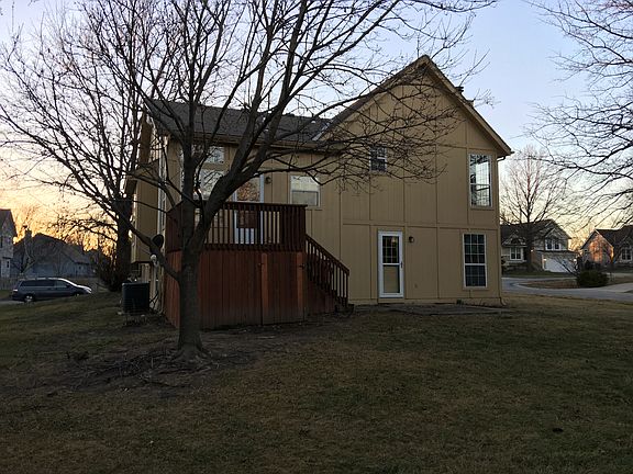 4th image of 14727 Hardy St