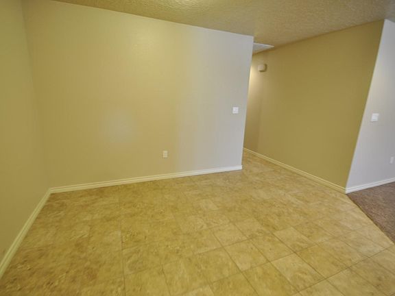 4th image of 108 Gayland Dr Unit B