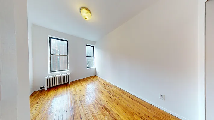 Rented by Bond New York | media 16