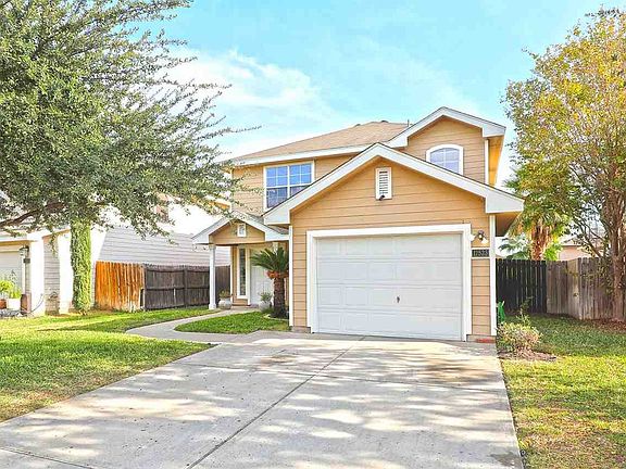 3rd image of 17523 College Port Dr