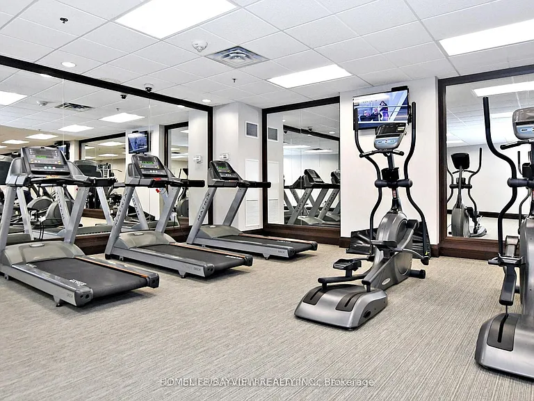 75 King William Cres #Penthouse 05 — Photo 11