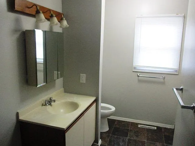 1503 Northbrook Dr — Photo 7