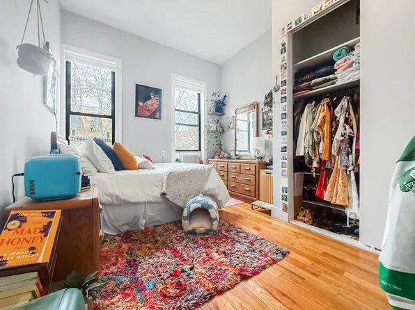 1176 Halsey Street image 1 of 14