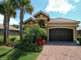 574 110th Ave N, Naples, FL 34108