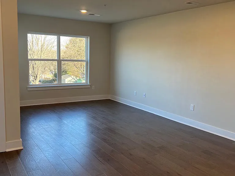 805 Pecan Rd — Photo 43