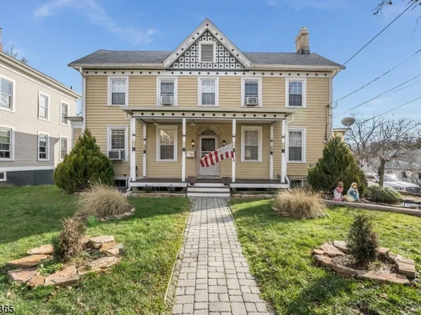 49-51 W Main St, Clinton Town, NJ 08809