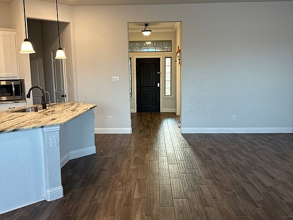 5th image of 4006 Cottontail Dr