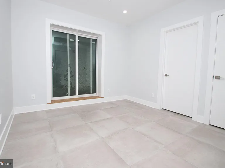 810 N Uber St #2 — Photo 20