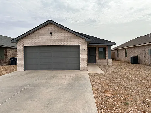 8017 Date Ave Photo 1