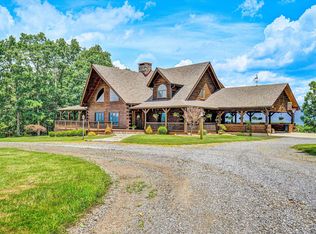 500 Jacksons Flt, Covington, VA 24426