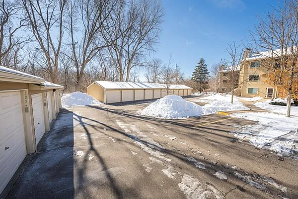 2260 Ridge Dr #12 — Photo 24