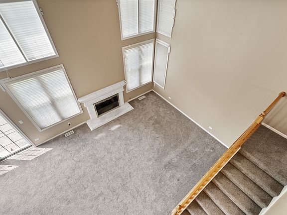 5th image of 101 Fairway Dr #101
