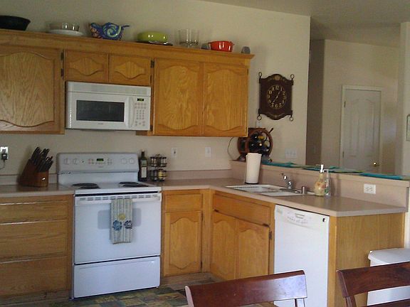 4th image of 2204 Cheim Blvd