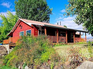 2568 Fruitvale Glendale Rd, Fruitvale, ID 83612