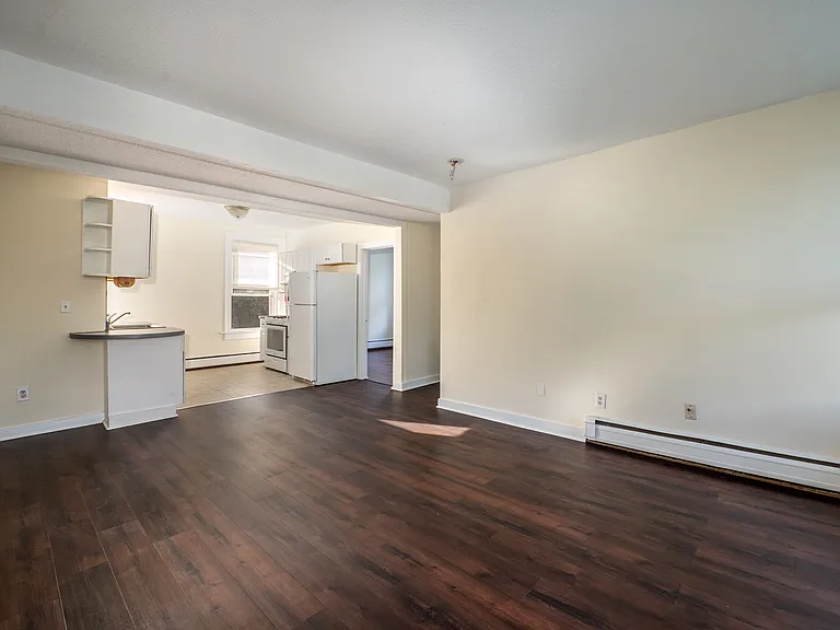 175 Humphrey St #2 — Photo 8