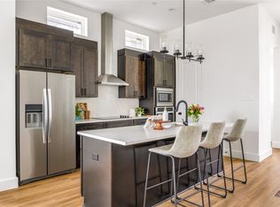 13325 Bee St #301, Farmers Branch, TX 75234