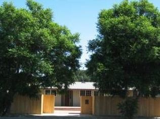 8832 Winnetka Ave, Northridge, CA 91324