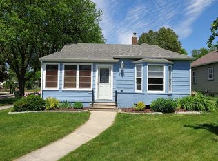 701 Harvey Dunn St, Brookings, SD 57006