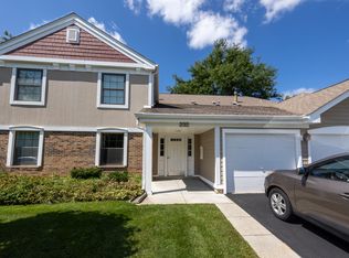 232 Driftwood Ln UNIT D1, Schaumburg, IL 60193