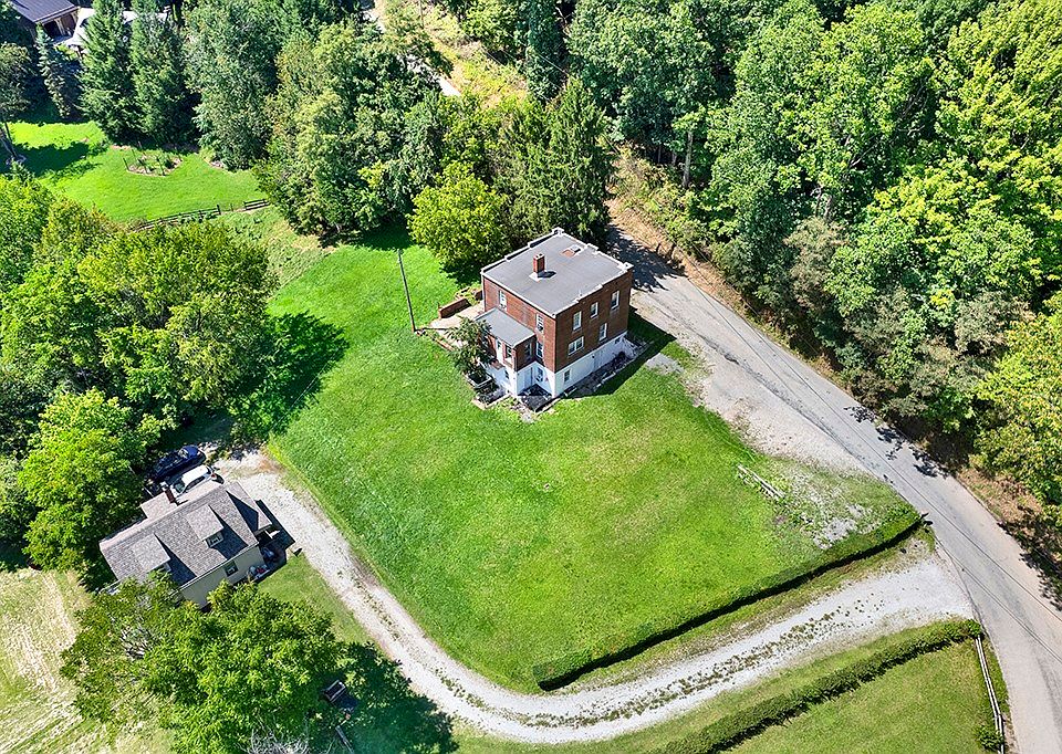 1st image of 140 Smartnick Rd