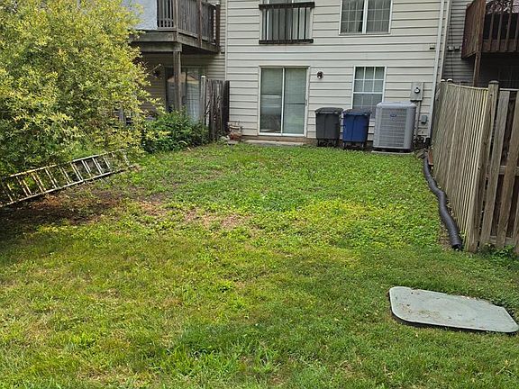 3rd image of 7688 Sheffield Village Ln