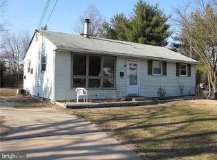 801 Bentley Rd, Lindenwold, NJ 08021