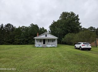 730 Temples Point Rd, Havelock, NC 28532