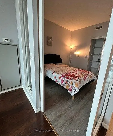 215 Fort York Blvd S #2903 — Photo 13