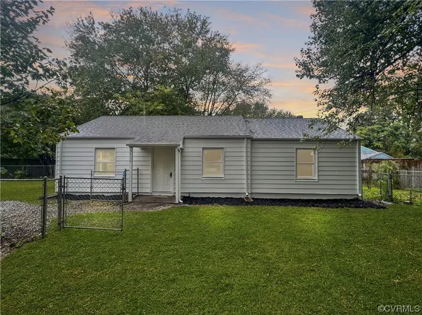 9716 Telstar Dr, North Chesterfield, VA 23237