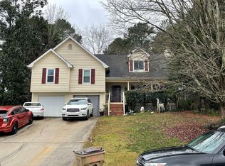 303 Hearthstone Ct, Woodstock, GA 30189