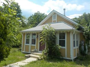 633 S Simms Ave, Egg Harbor City, NJ 08215