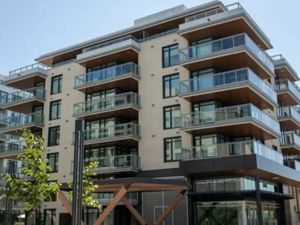 777 Harbourside Dr #45678
