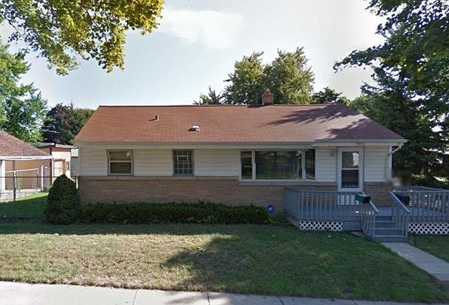 1st image of 7950 W Gertrude Dr