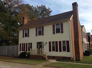 500 Mulligan Dr, Virginia Beach, VA 23462