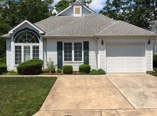 12 Singer Sq, Jackson, NJ 08527