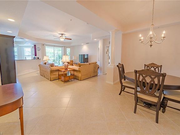 5th image of 21524 Taft Ct Unit 102