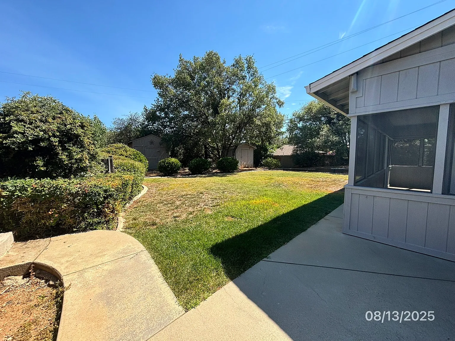3 bed, 1565 sqft, $2,600 — Photo 4