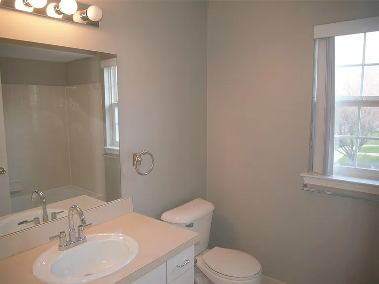 5400 Pine Aires Dr — Photo 12