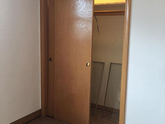 5th image of 7945 S Kedzie Ave APT 2S