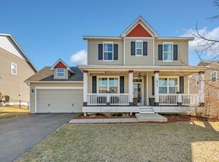1872 Green Ash Dr, Carver, MN 55315