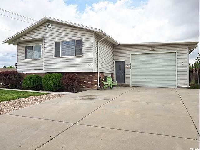1st image of 8790 S Royal Crest Dr