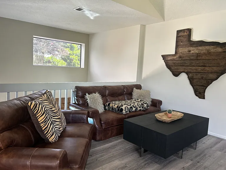 703 Tanglewood Dr — Photo 25