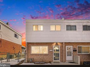 1719 Cumberland St, Harrisburg, PA 17103